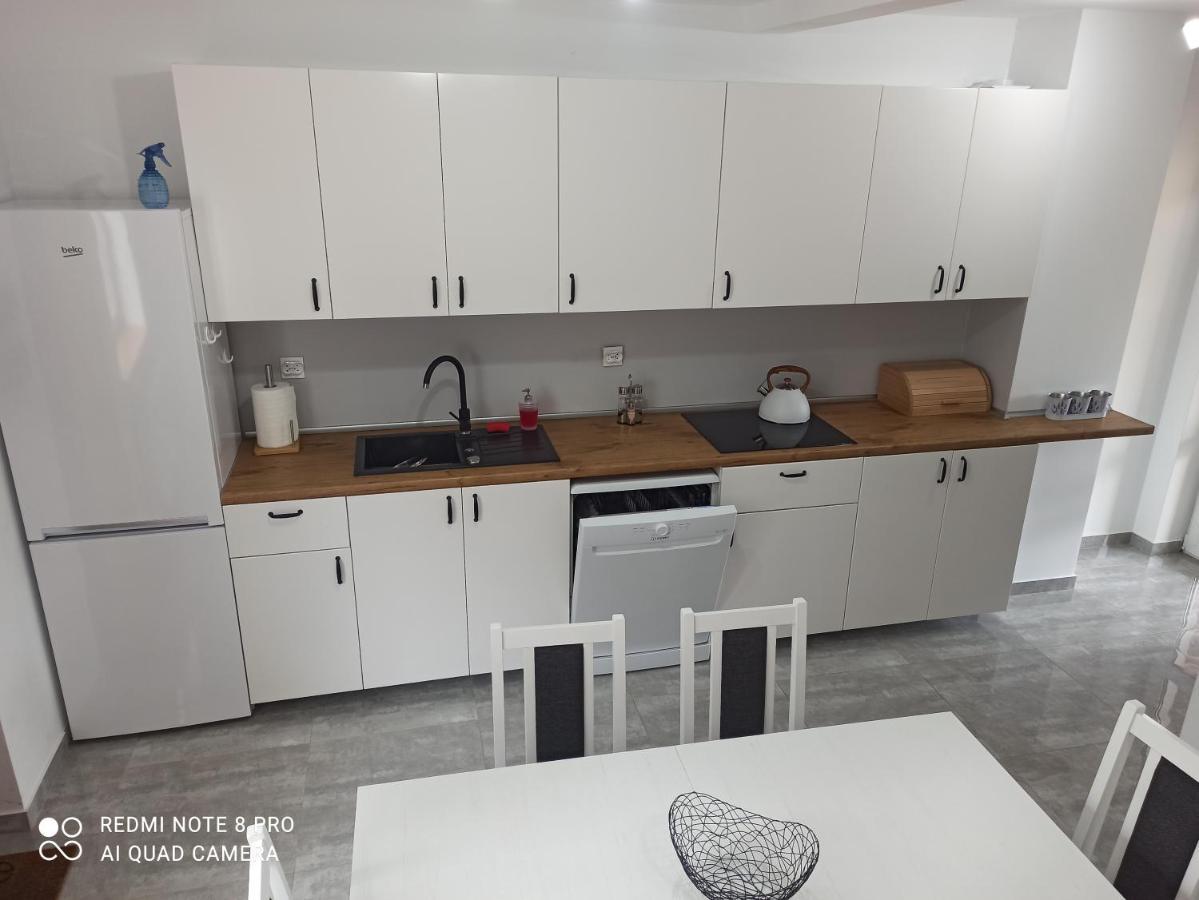 Appartamento Apartameny Wiktoria I Nikola W Karwiku Pisz Esterno foto